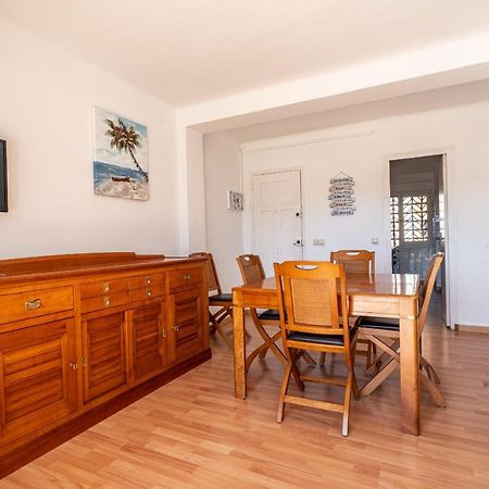 Apartamento Rhodes Vista Al Mar Lägenhet Rosas Exteriör bild