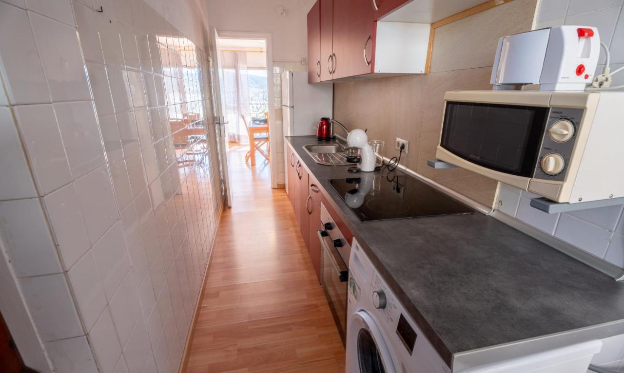 Apartamento Rhodes Vista Al Mar Lägenhet Rosas Exteriör bild